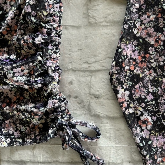 Floral Velour Shirt - Picture 4 of 5